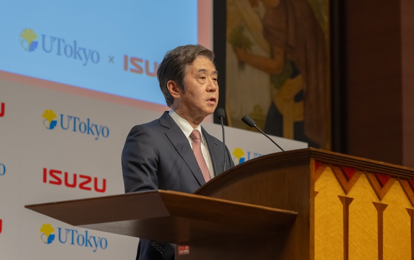 トランスポートイノベーション研究センターへの期待を込める片山会長CEO